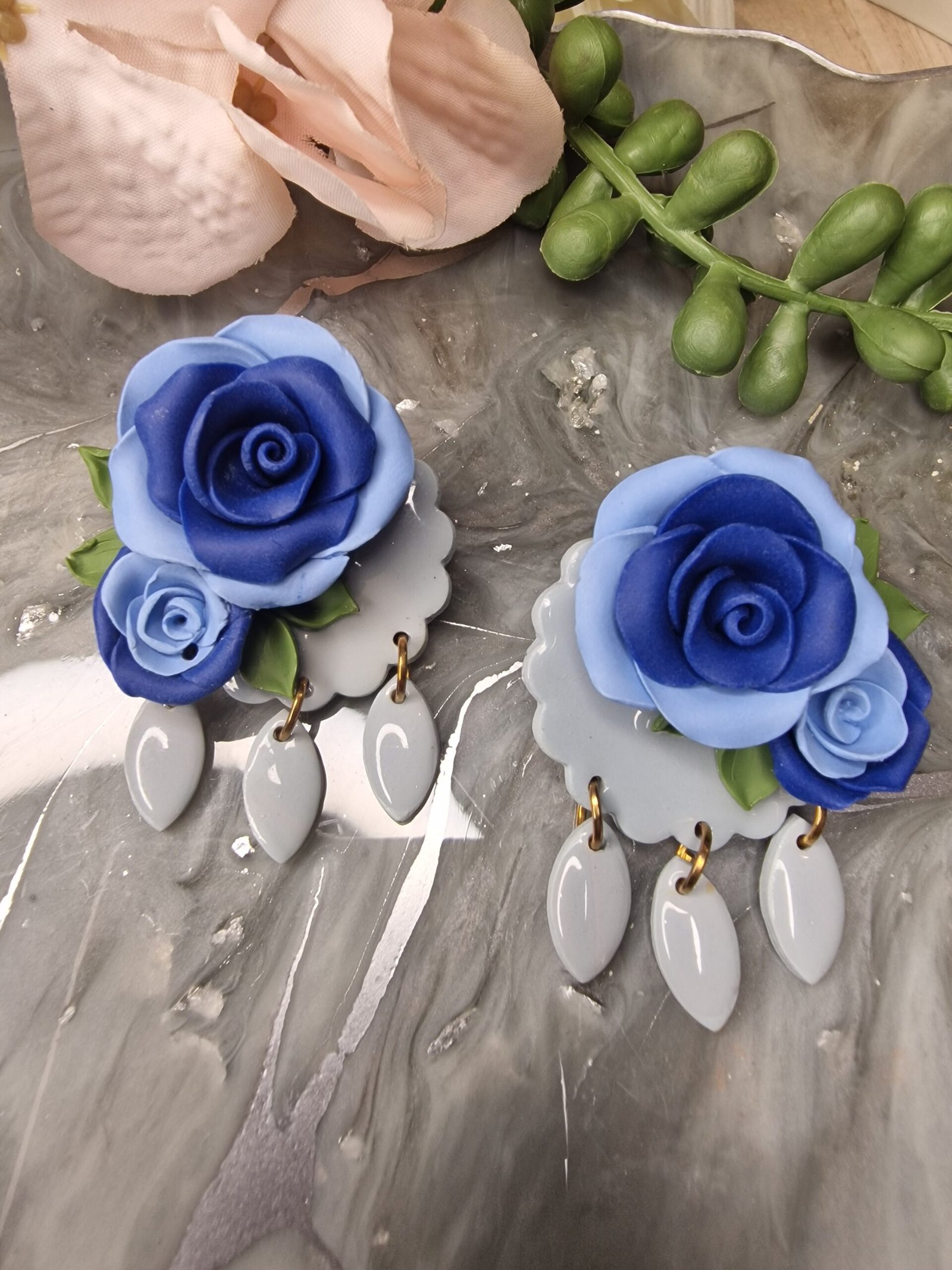 Blue roses drop earrings