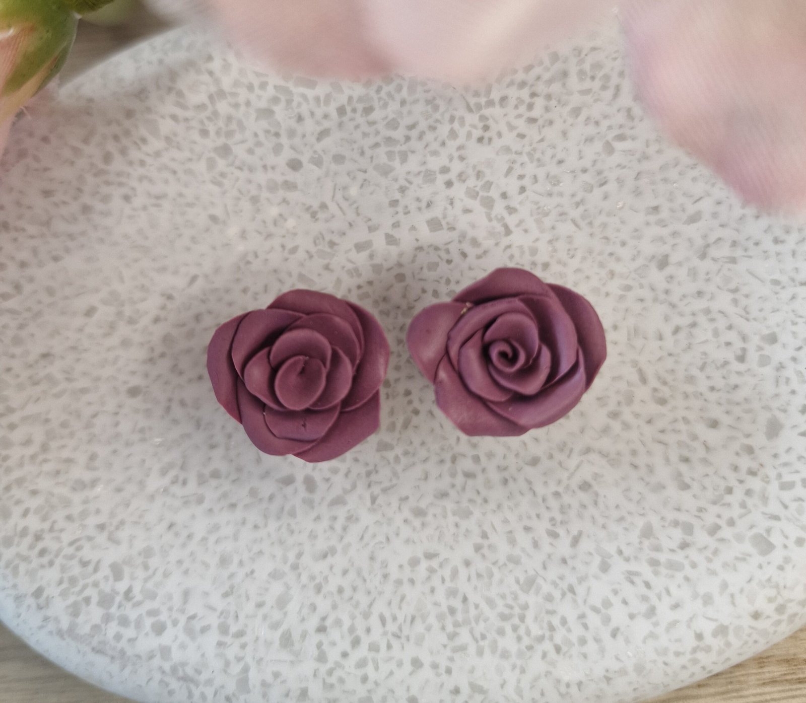 Rose stud