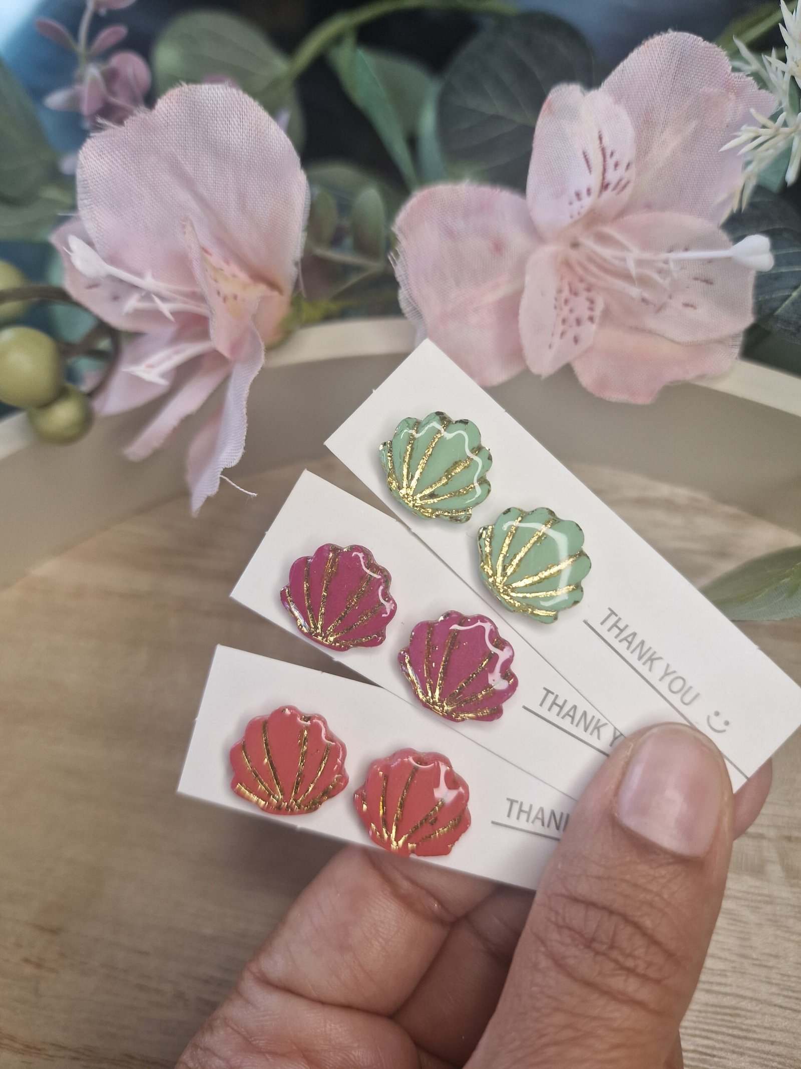 Shell studs