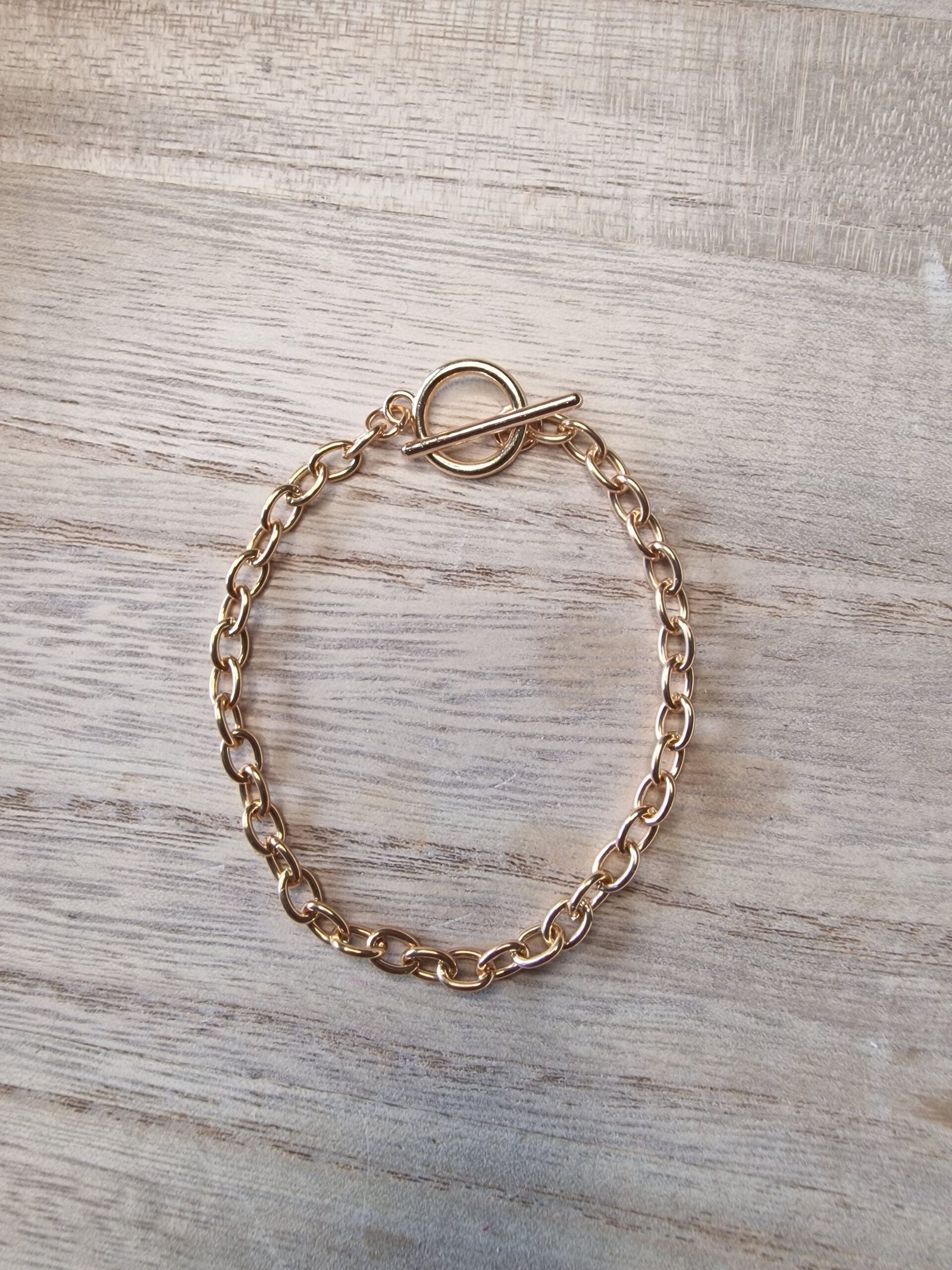 T-bar bracelet for charms